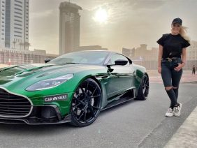 Green Color Super Car