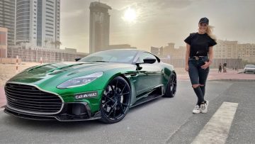 Green Color Super Car