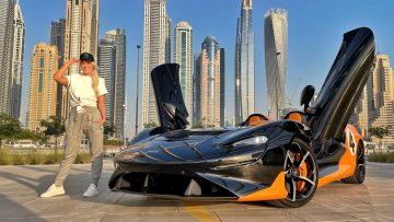 Supercar without roof or windshield